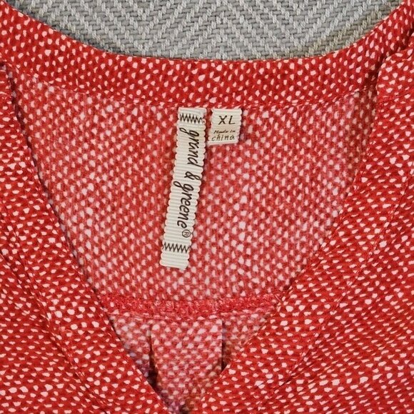 Grand & Greene Women's Top Blouse Size XL Red & White Pattern Long Sleeve - Picture 10 of 14